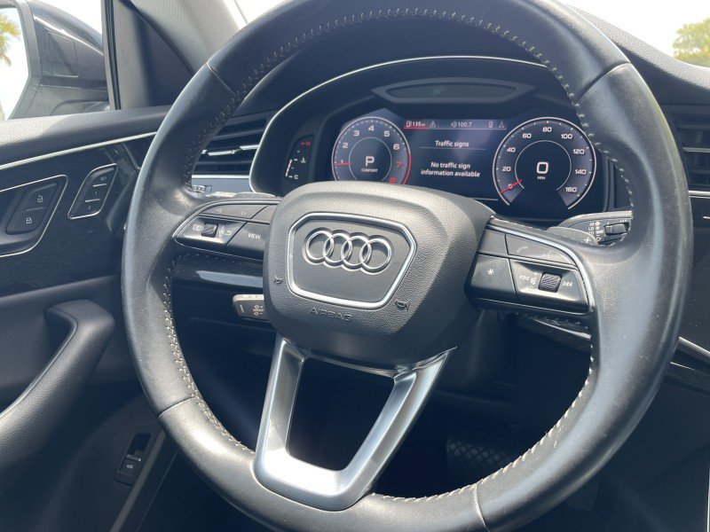 Used 2019 Audi Q8 Premium Plus w/ Premium Plus AWD/4WD image 16