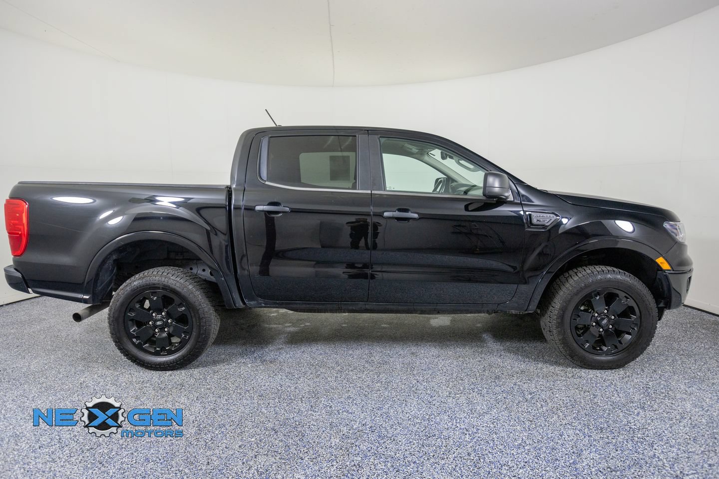 Used 2021 Ford Ranger XLT w/ Equipment Group 301A Mid AWD/4WD image 9