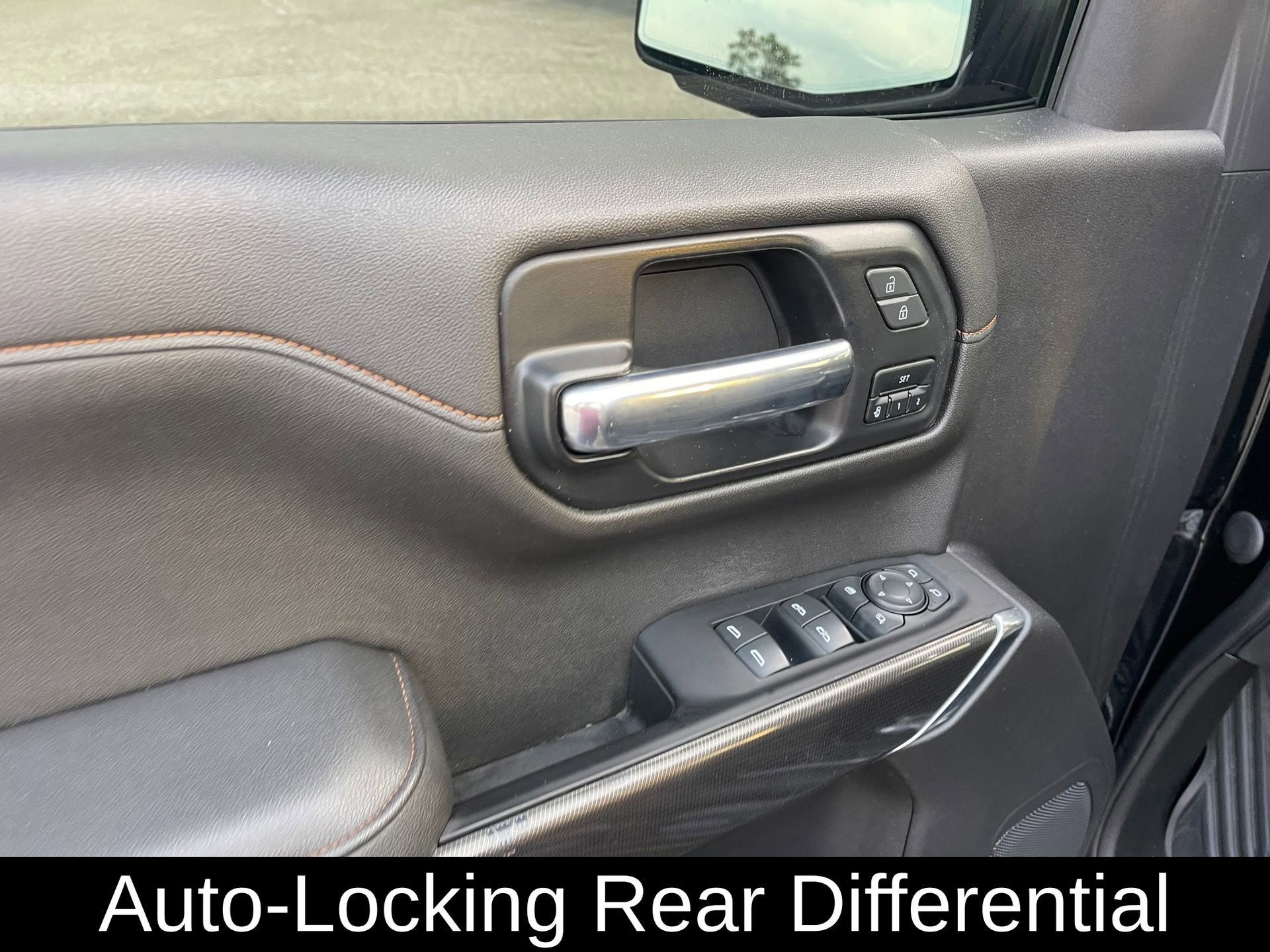 Used 2021 GMC Sierra 1500 AT4 image 14