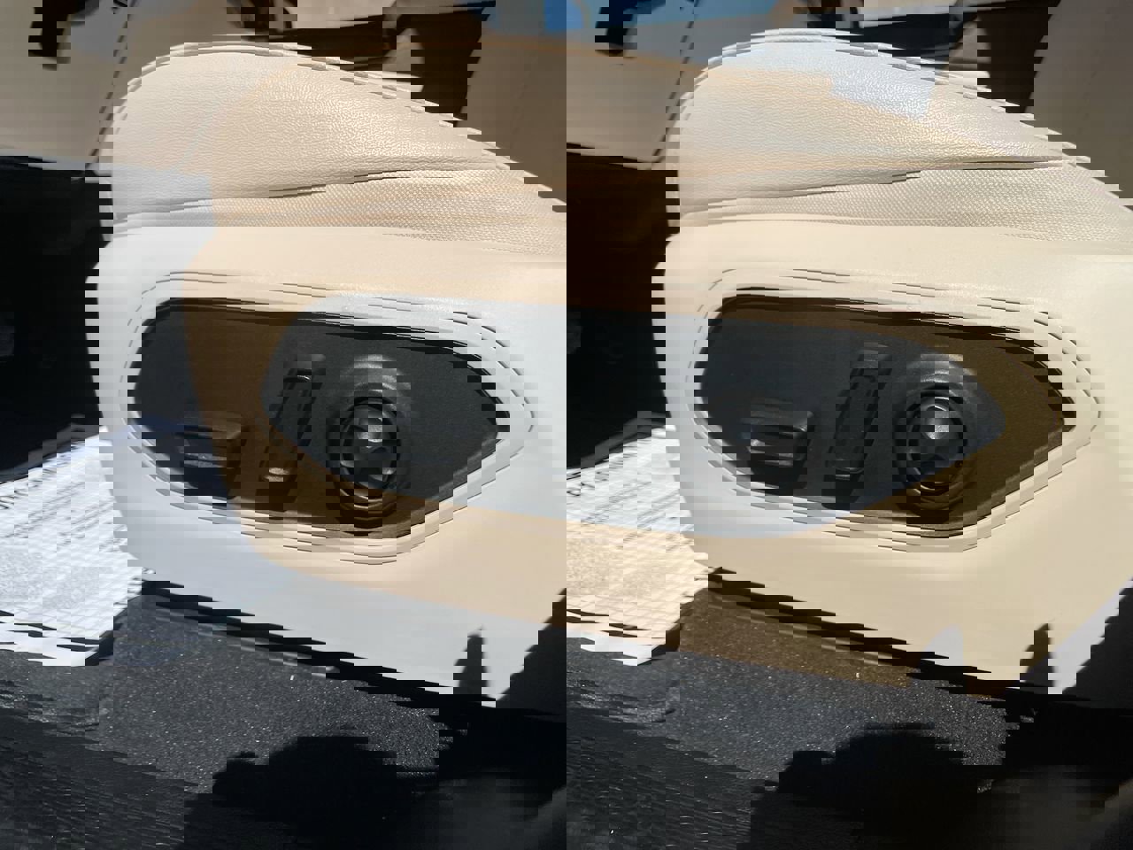 Used 2024 Jeep Grand Cherokee Limited w/ Trailer Tow Package image 13