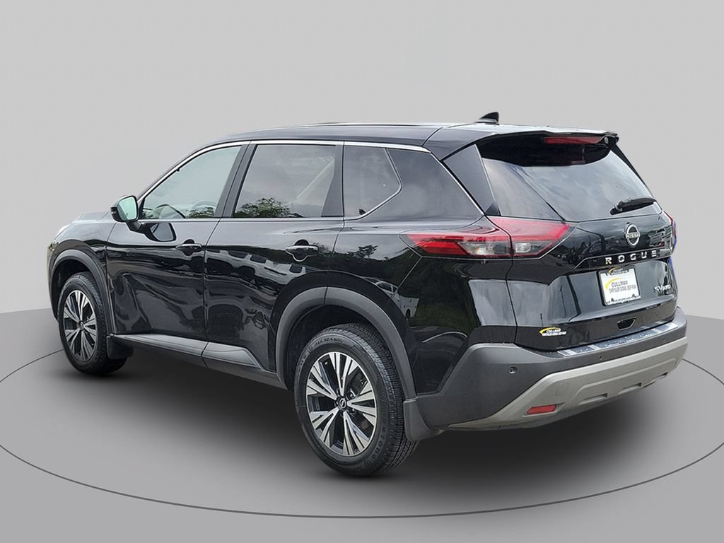 Used 2023 Nissan Rogue SV AWD/4WD image 5