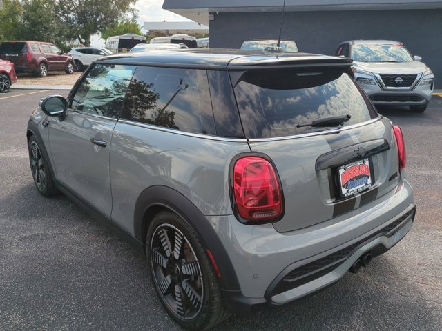 Used 2022 MINI Cooper S image 7