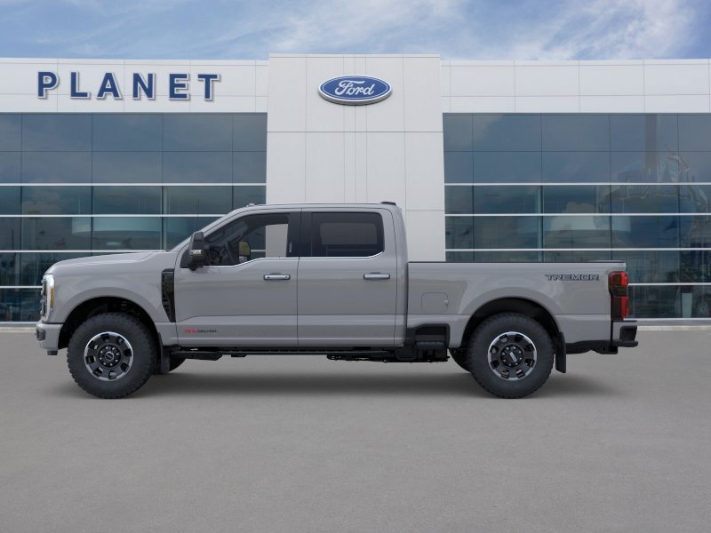 New 2026 Ford F350 Platinum w/ Tremor Off-Road Package AWD/4WD image 3