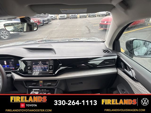 Used 2023 Volkswagen Taos S image 31