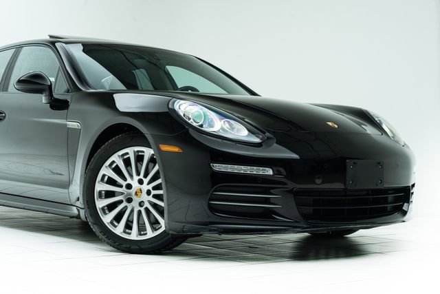 Used 2016 Porsche Panamera 4 Edition image 4