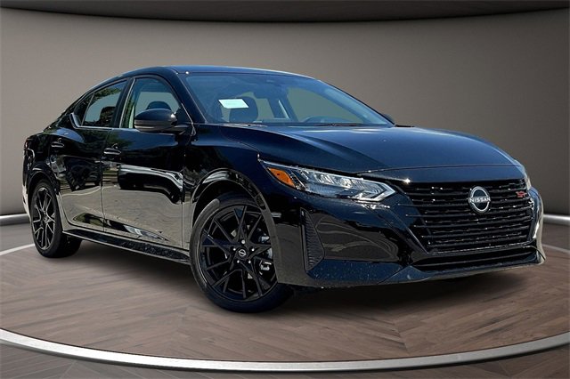 New 2025 Nissan Sentra SR w/ Midnight Edition image 2