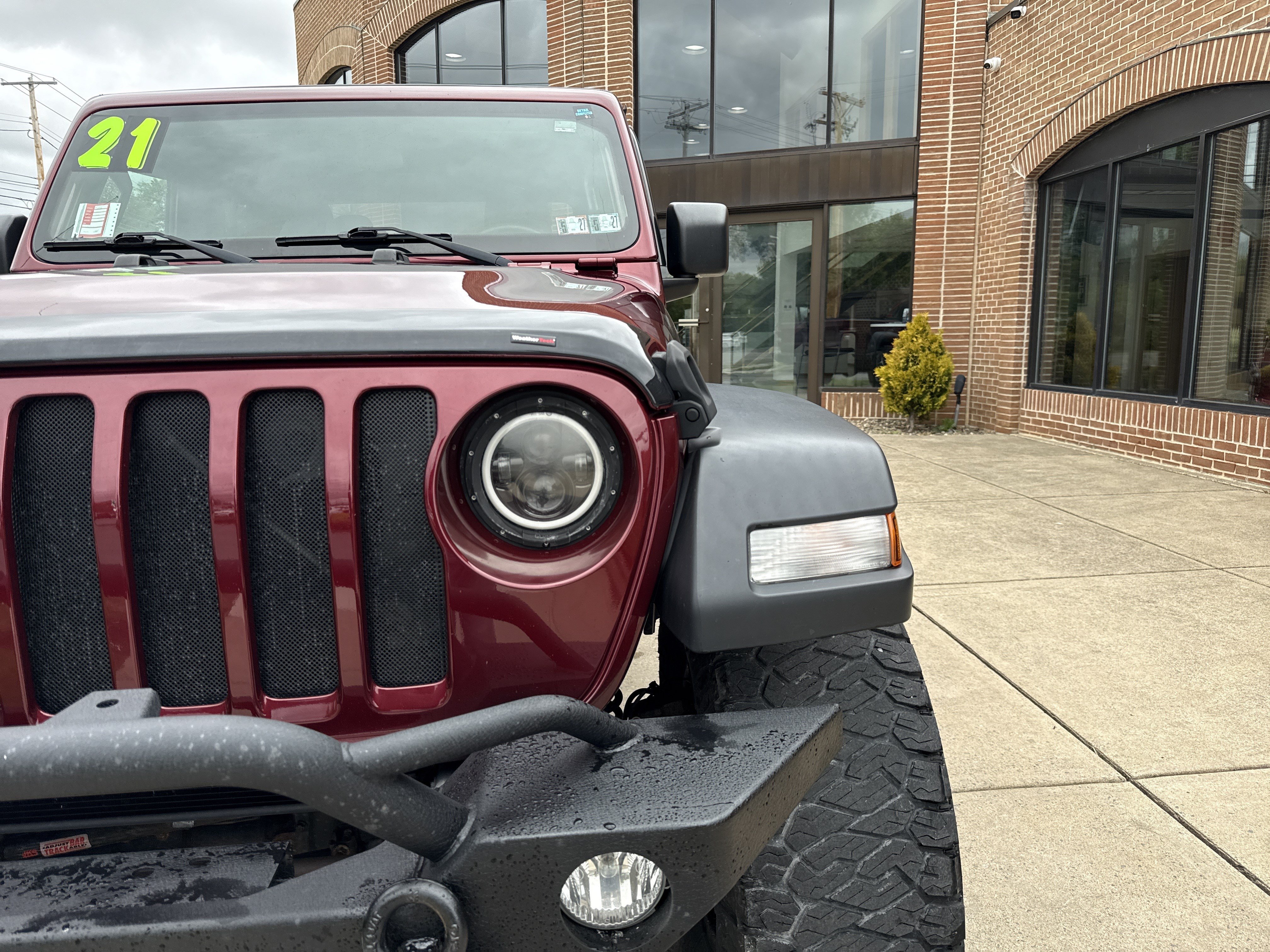 Used 2021 Jeep Gladiator Sport w/ Trailer Tow Package AWD/4WD image 19