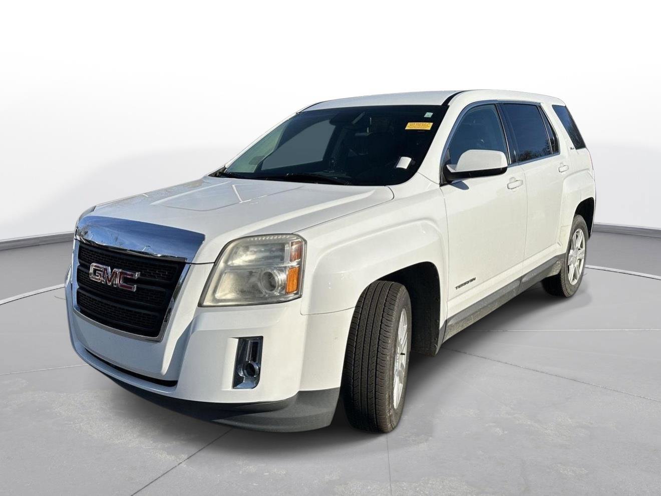 Used 2014 GMC Terrain SLE image 2