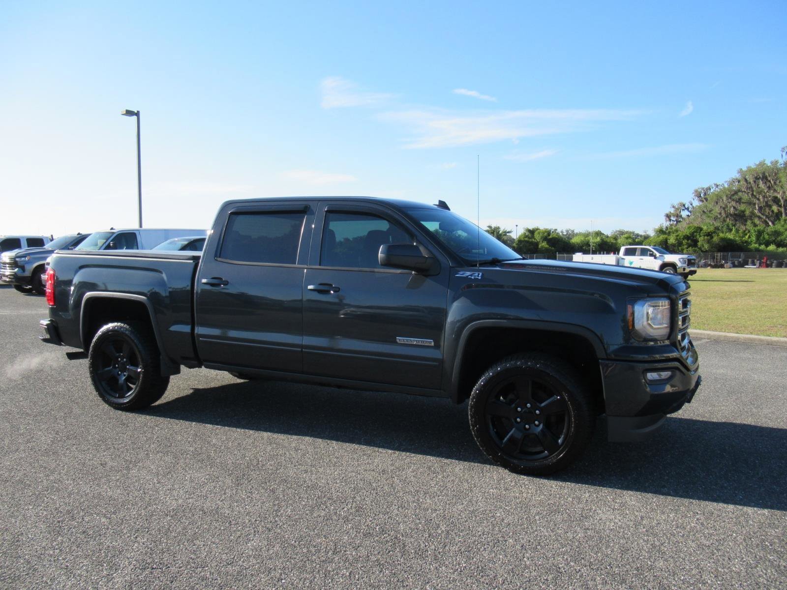 Used 2018 GMC Sierra 1500 SLE w/ Elevation Edition AWD/4WD image 2