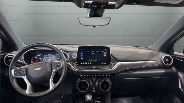 Used 2023 Chevrolet Blazer Premier w/ Driver Confidence II Package image 9