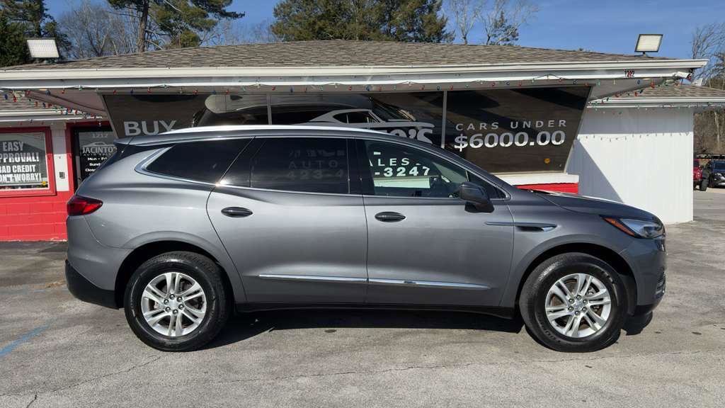 Used 2020 Buick Enclave Essence image 4