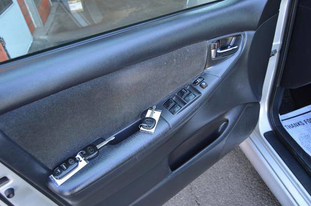 Used 2005 Toyota Corolla S image 43