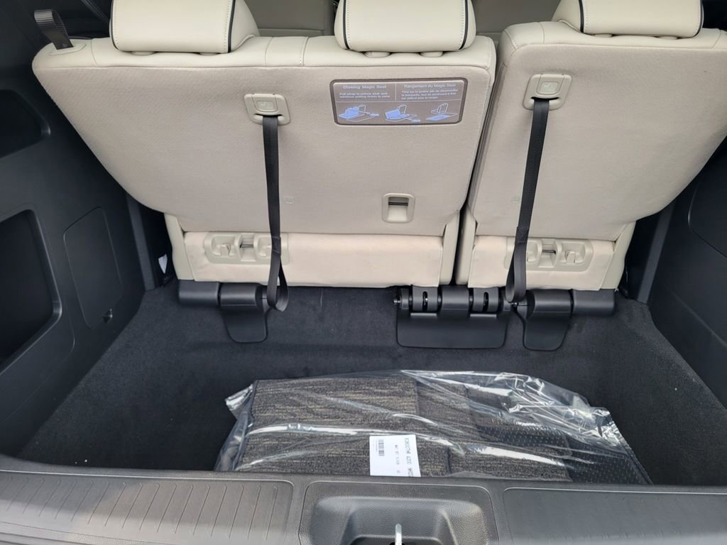 New 2026 Honda Odyssey Touring image 37