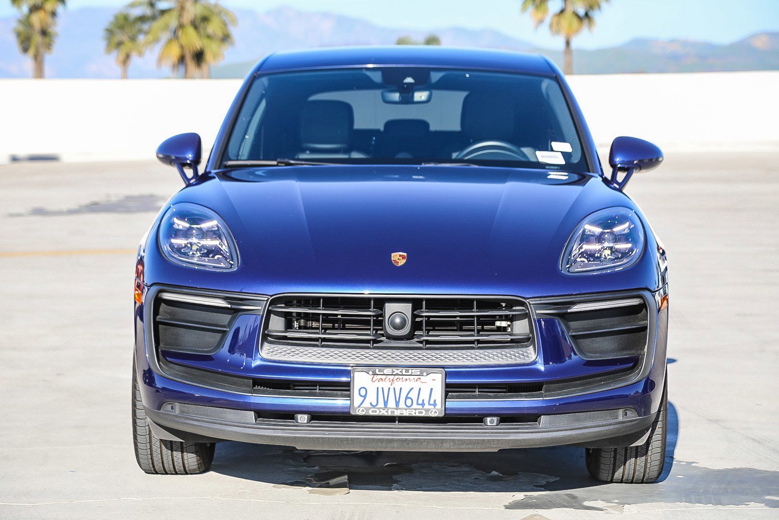 Used 2023 Porsche Macan Base image 2