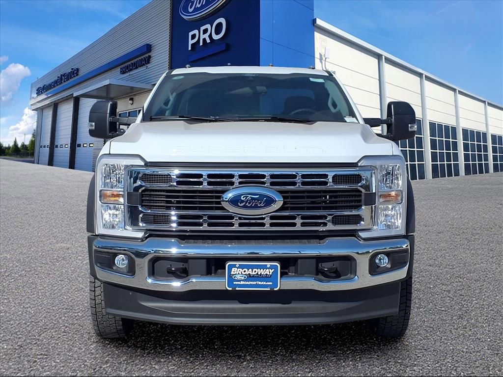 New 2025 Ford F550 4x4 Regular Cab Super Duty image 26