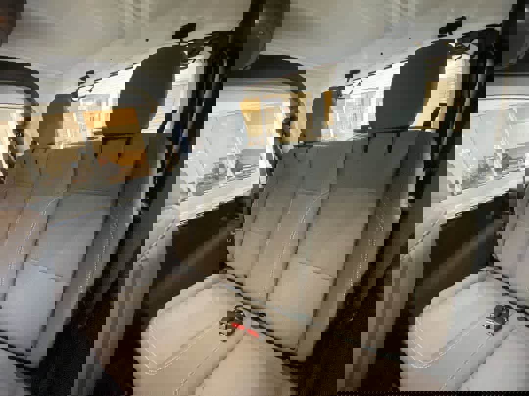 Used 2025 Jeep Wrangler Sport image 23