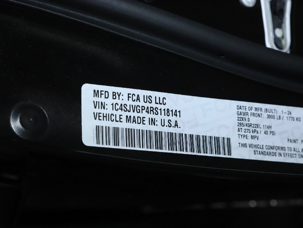 Used 2024 Jeep Grand Wagoneer Series III w/ HD Trailer Tow Package AWD/4WD image 25