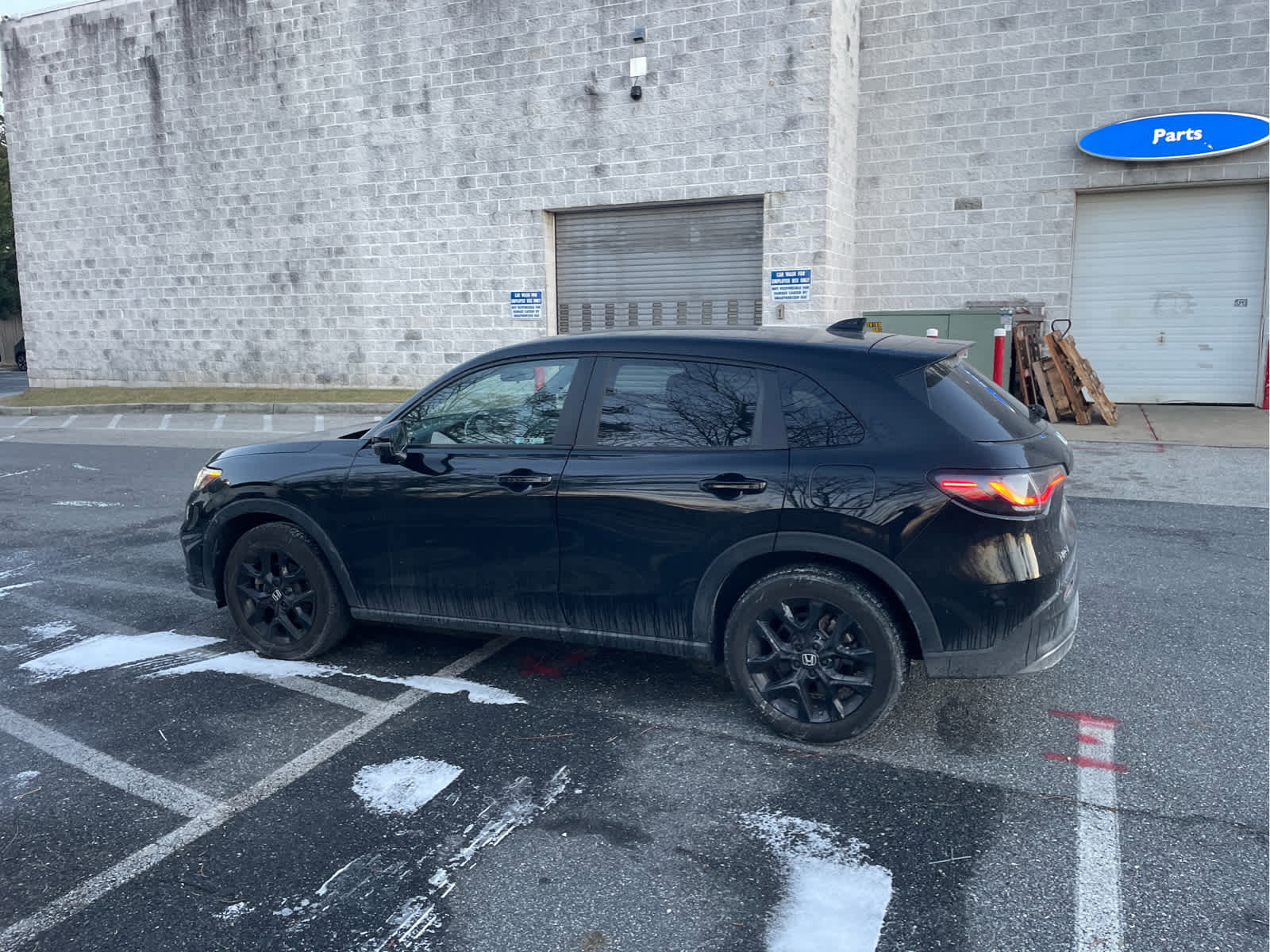 Used 2023 Honda HR-V Sport image 8