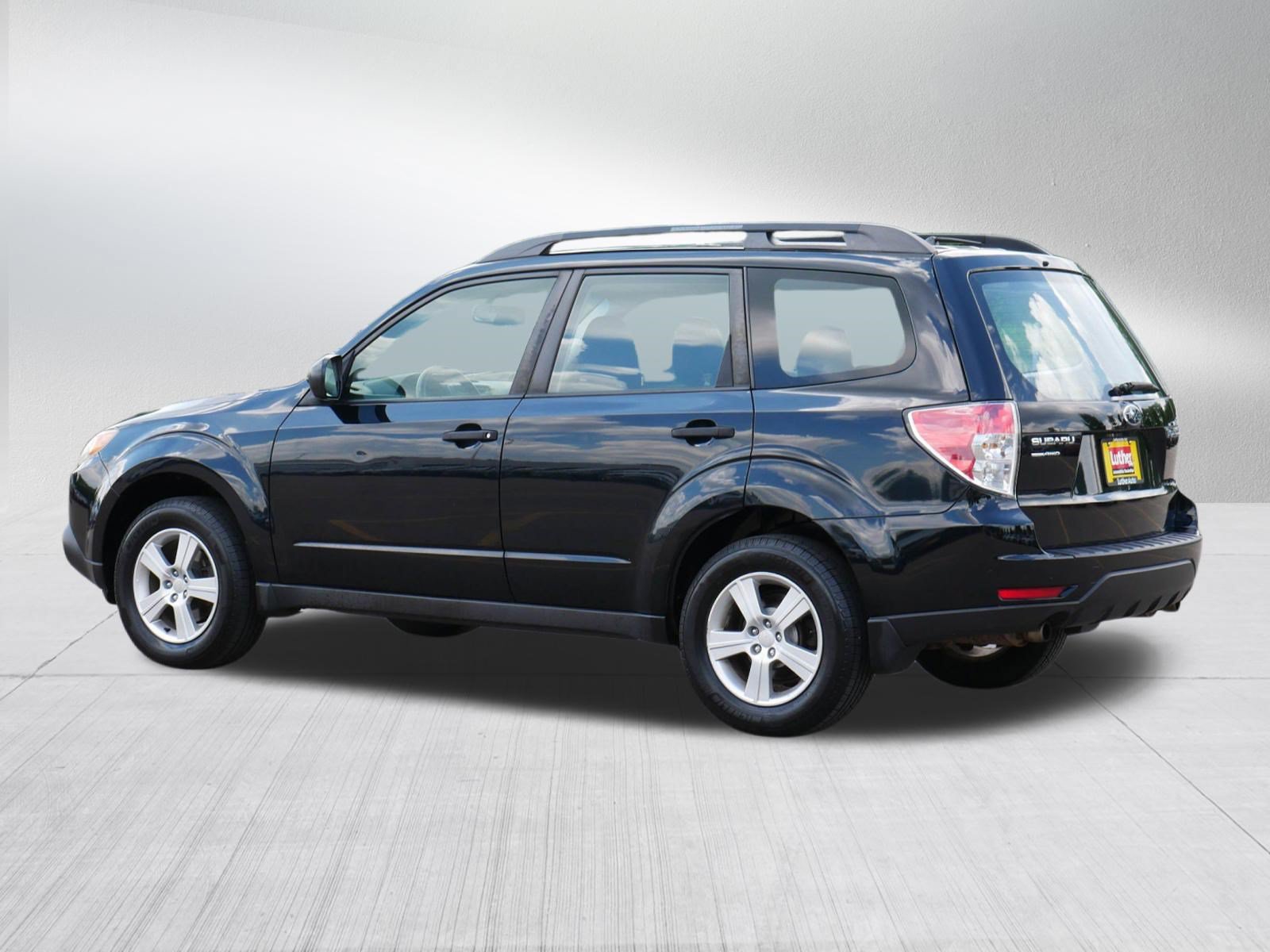 Used 2012 Subaru Forester 2.5X AWD/4WD image 5