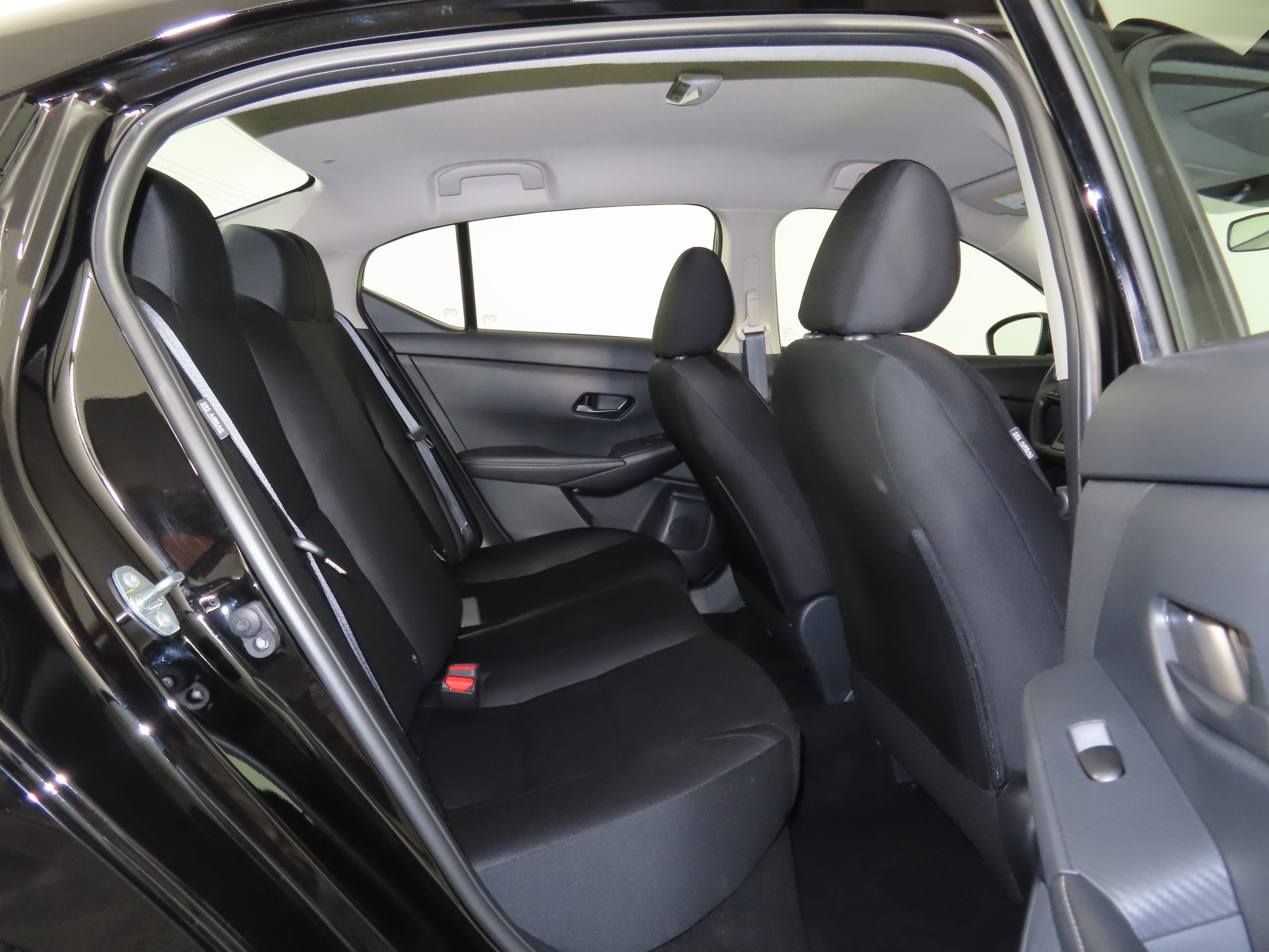 Used 2025 Nissan Sentra S image 26