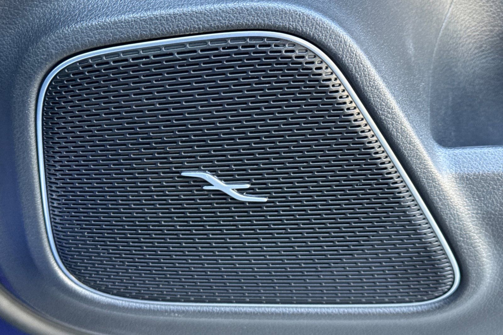 Certified 2022 Mercedes-Benz GLB 250 image 30