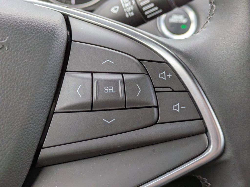 Certified 2025 Cadillac XT5 Luxury image 29