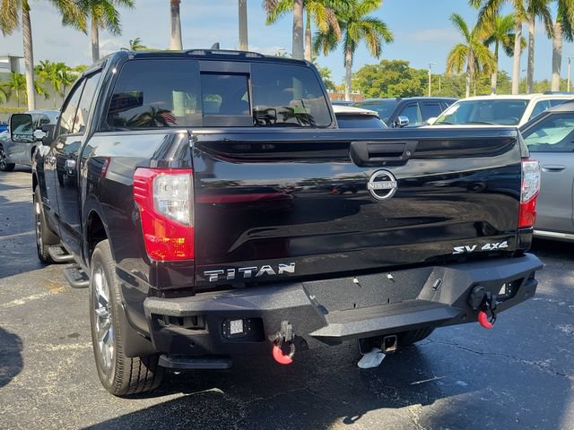 Used 2024 Nissan Titan SV w/ SV Convenience Package AWD/4WD image 4