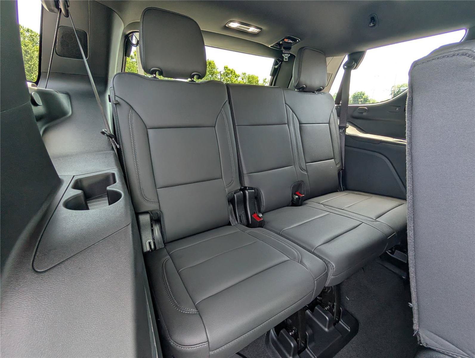 New 2026 Chevrolet Tahoe LT AWD/4WD image 10