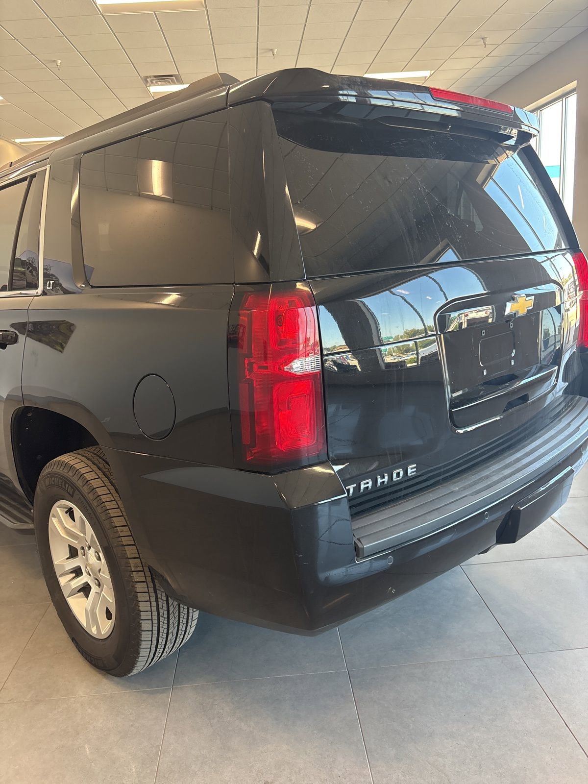 Used 2018 Chevrolet Tahoe LT image 8