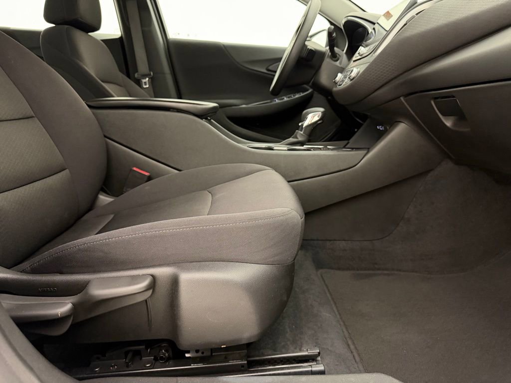 Used 2024 Chevrolet Malibu LT FWD image 45