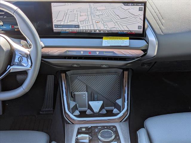 Used 2026 BMW X3 xDrive30 w/ Premium Package image 11