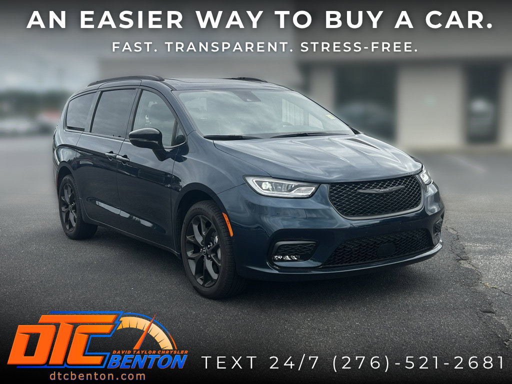Used 2025 Chrysler Pacifica Limited
