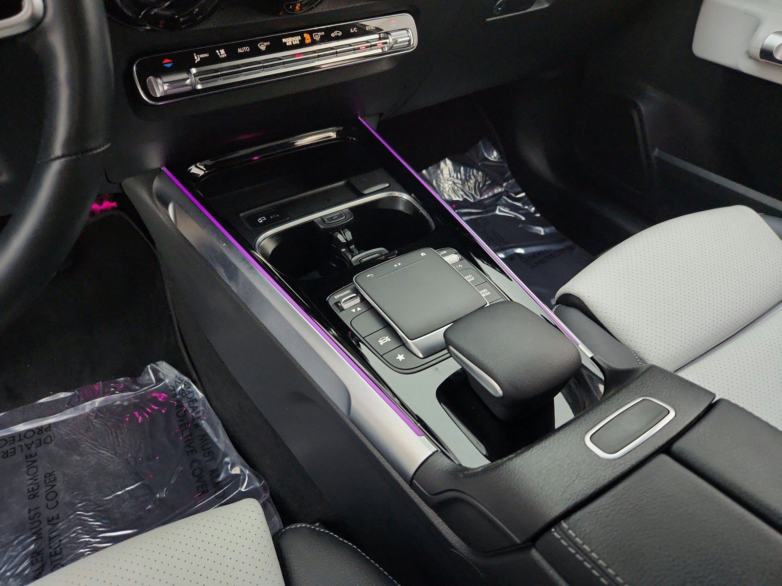 Certified 2022 Mercedes-Benz GLB 250 image 15