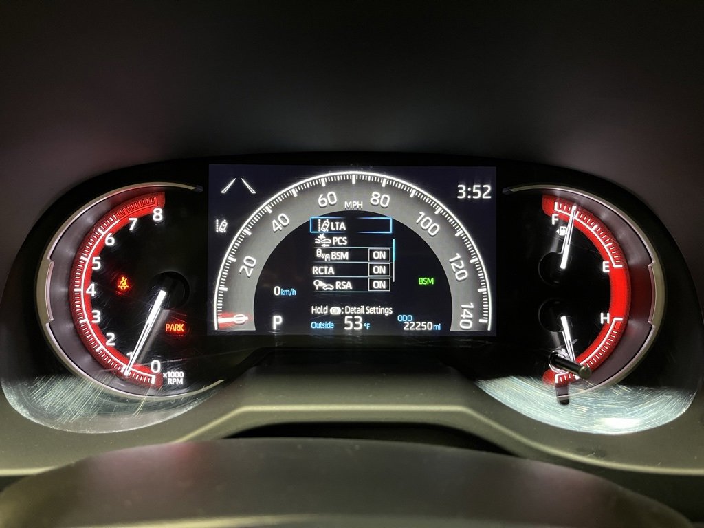 Used 2023 Toyota RAV4 XLE image 5