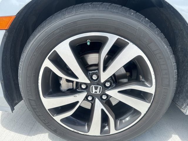 Used 2018 Honda Odyssey Elite image 19