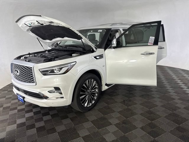 Used 2019 INFINITI QX80 Luxe w/ 22" Wheel Package AWD/4WD image 13