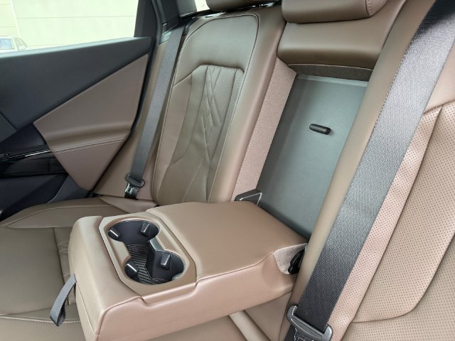 New 2026 BMW X3 xDrive30i w/ Premium Package AWD/4WD image 21