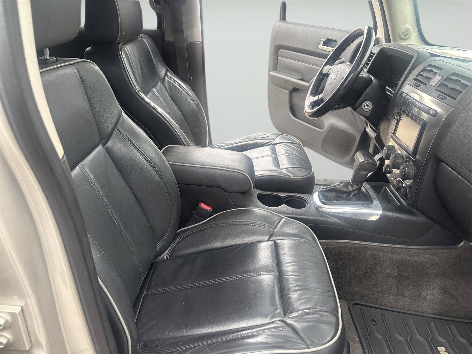 Used 2008 HUMMER H3 Luxury AWD/4WD image 30