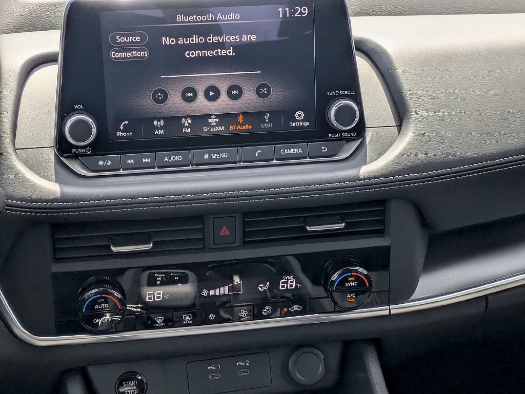 New 2025 Nissan Rogue SV AWD/4WD image 9