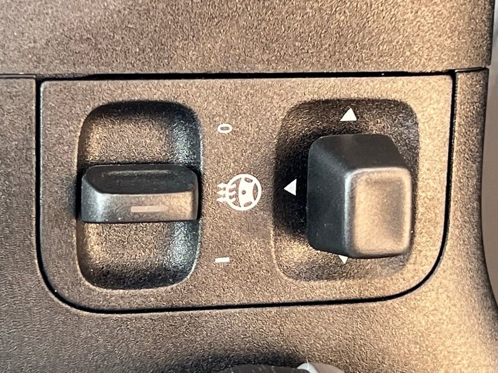 Certified 2024 Mercedes-Benz GLE 450 4MATIC image 22