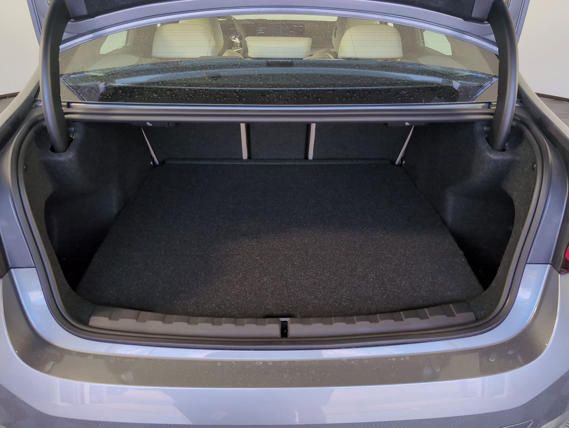 Used 2026 BMW 330i Sedan w/ Premium Package image 30