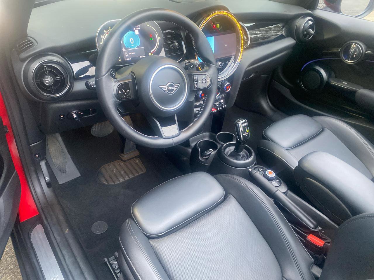 Used 2022 MINI Cooper S image 22