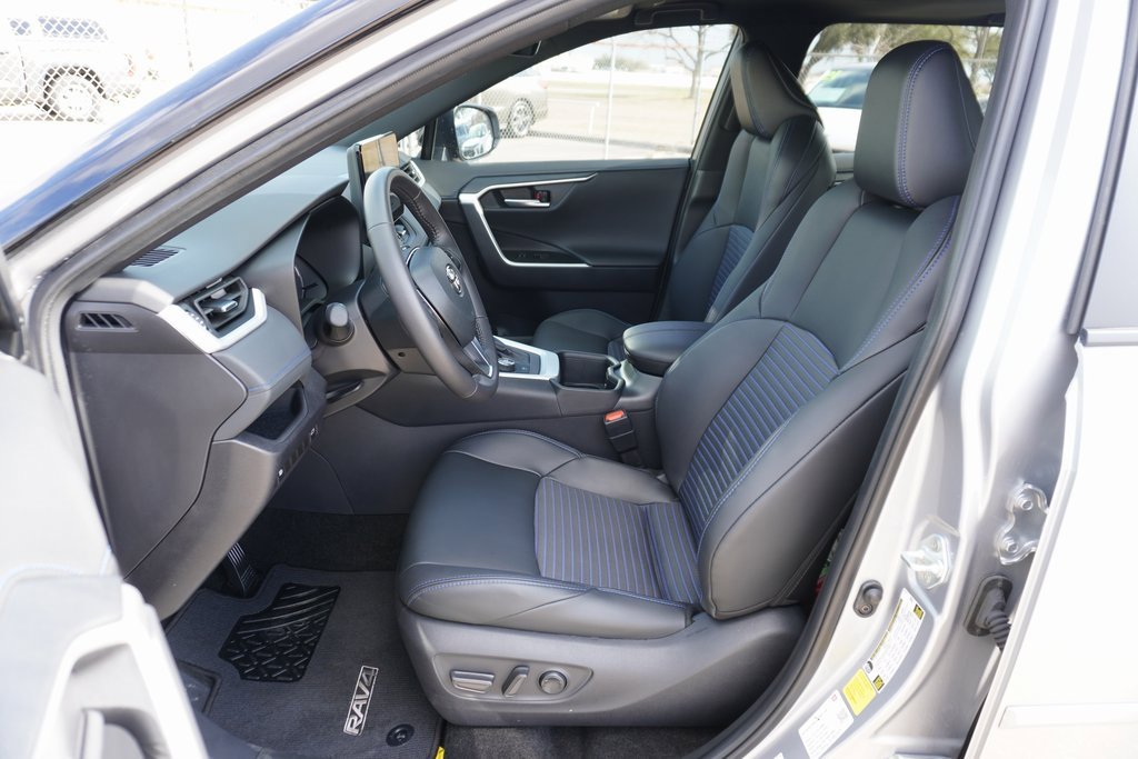 Used 2025 Toyota RAV4 XSE image 7