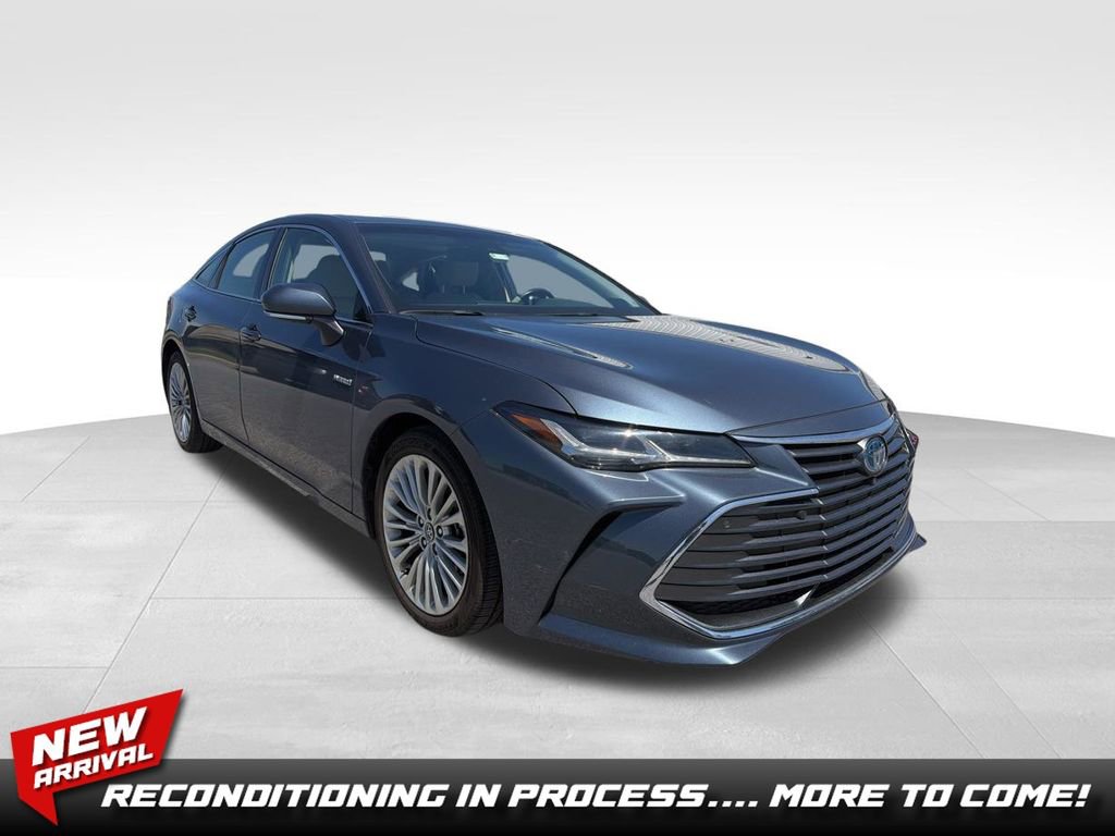Used 2020 Toyota Avalon Limited w/ Advanced Safety Package FWD video 1