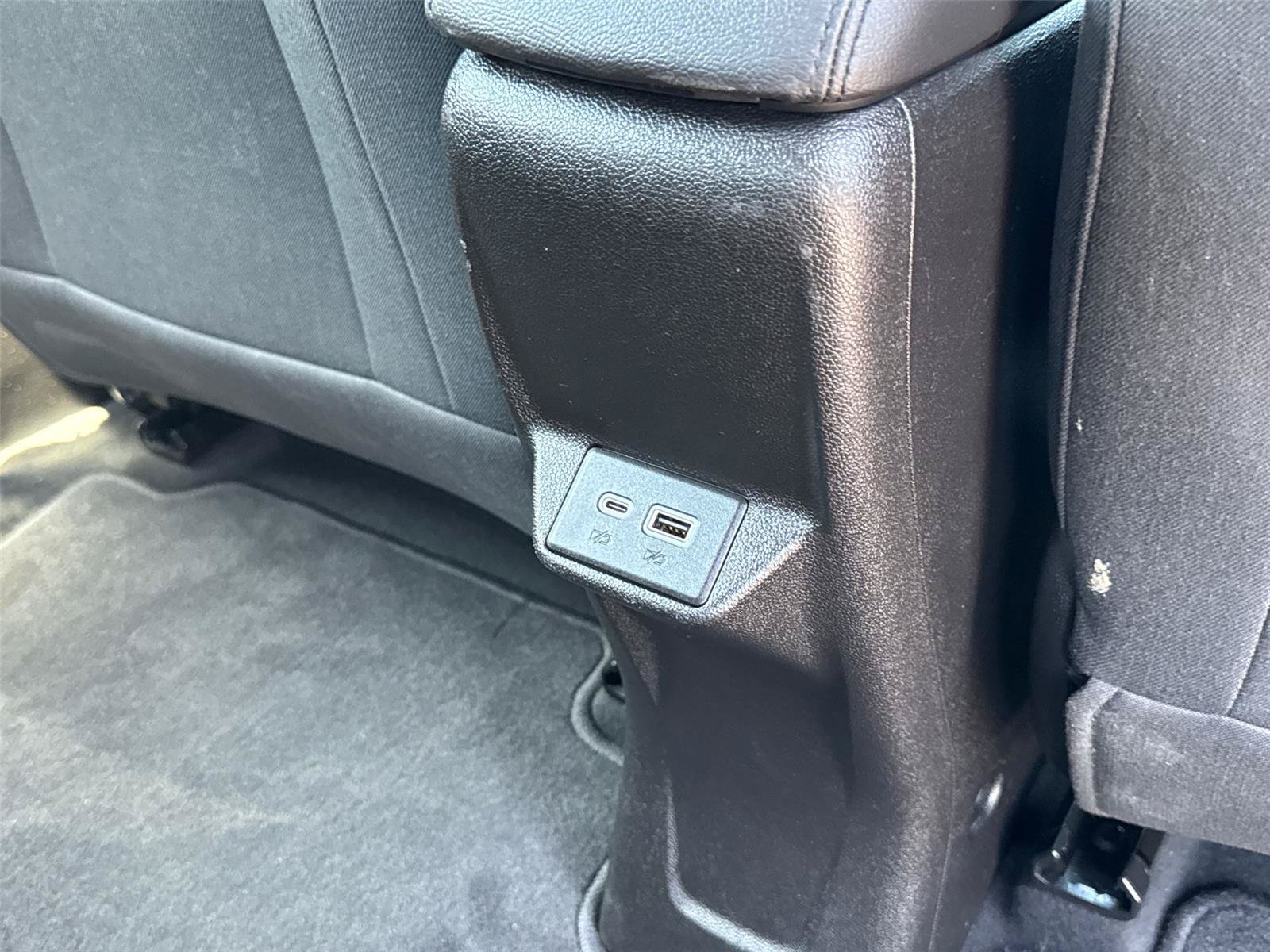 Used 2023 Chevrolet Bolt EUV LT w/ Driver Confidence Package FWD image 20