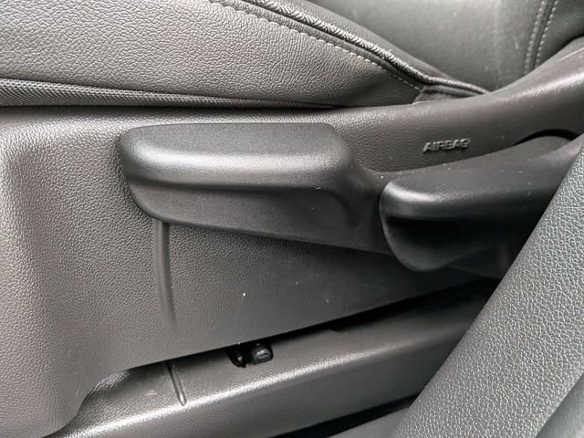 Used 2025 Buick Encore GX Preferred FWD image 13