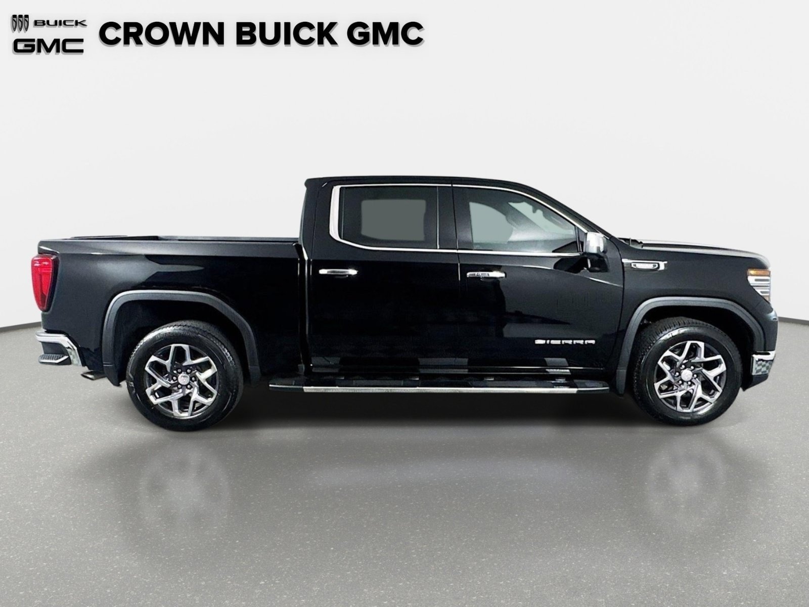 Certified 2026 GMC Sierra 1500 SLT w/ SLT Premium Package RWD image 4