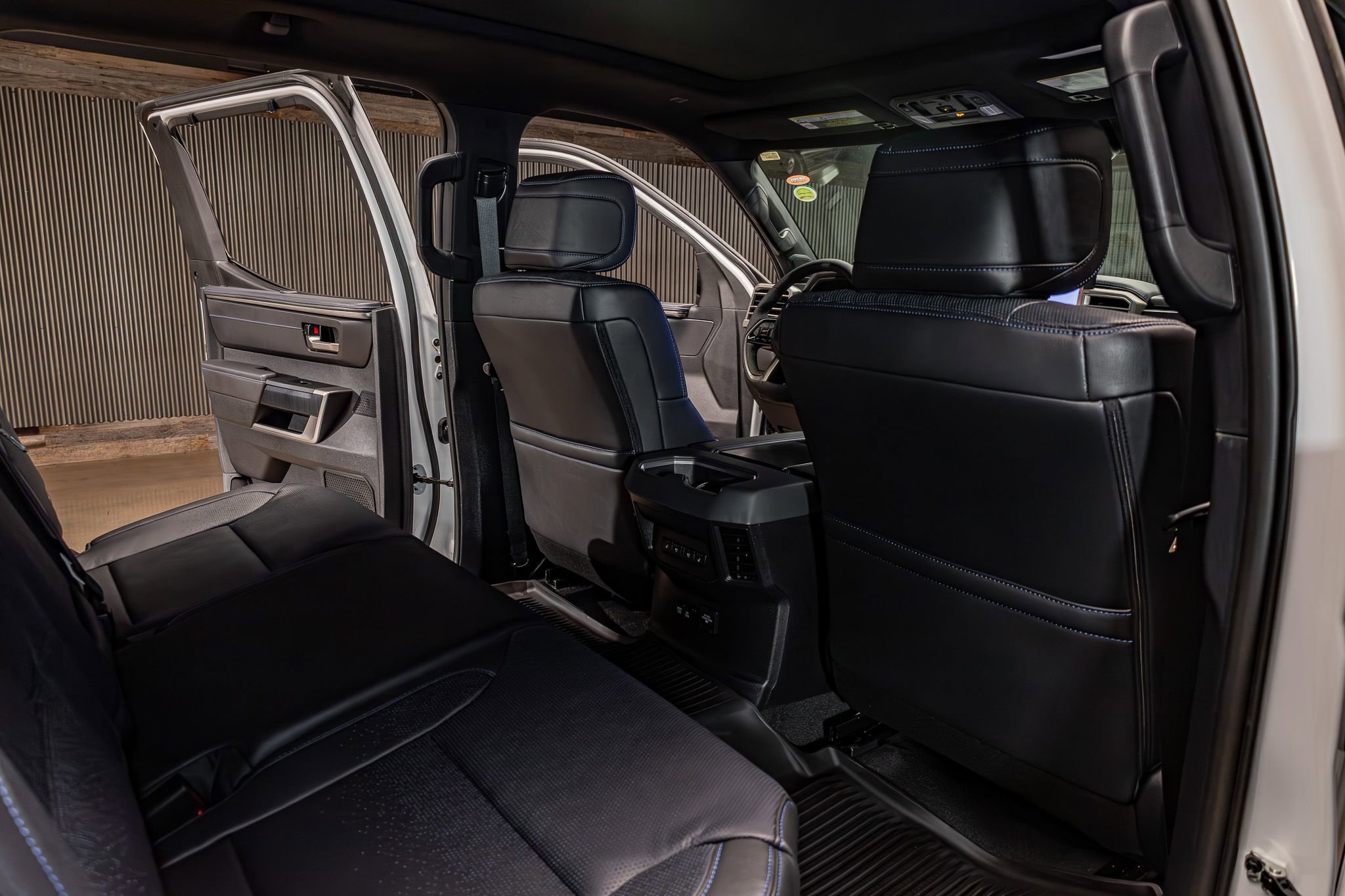 Used 2026 Toyota Tundra Platinum AWD/4WD image 25