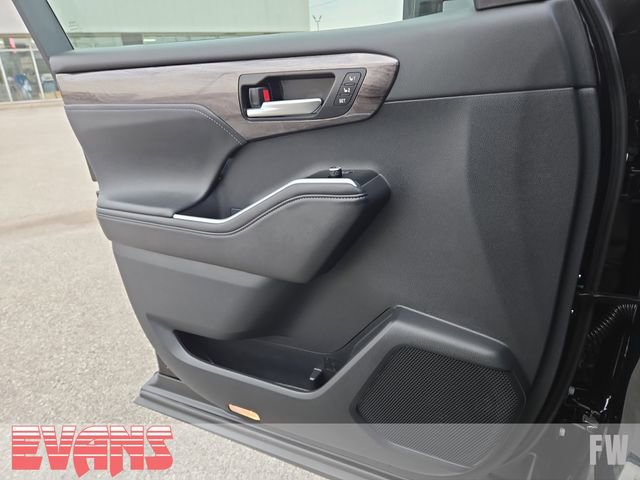 New 2026 Toyota Highlander Limited image 20