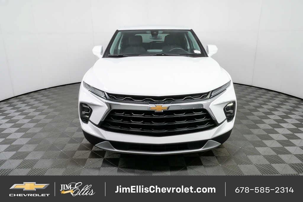 Certified 2025 Chevrolet Blazer LT FWD image 32